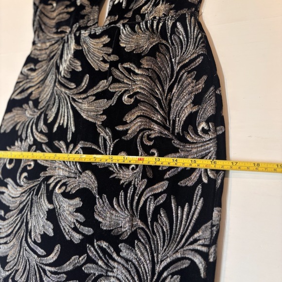 Fashion Nova Black Gold Embroidered Bodycon Midi Dress Plunge Neck Size L - Picture 6 of 10